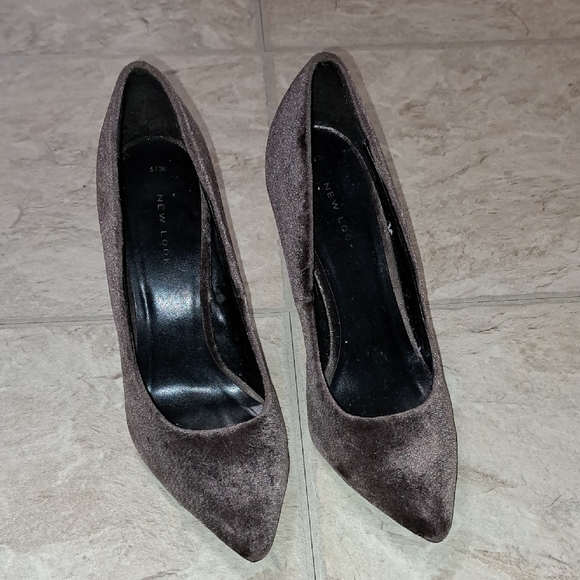 New Look Shoes - New Look Dark Brown Velvet Women's Heels
